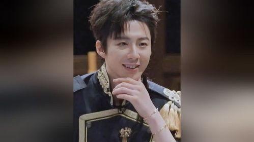 推理2热巴吃瓜视频片段,揭秘明星幕后趣闻