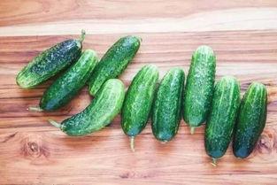 细瓜应该如何切开吃视频,轻松掌握美味开启方式