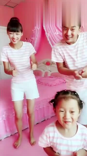 一家人吃火瓜好吗视频讲解,一家人的温馨烹饪时光