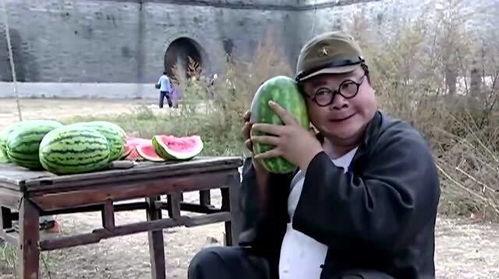 不搞笑吃瓜视频,揭秘娱乐圈背后的真相