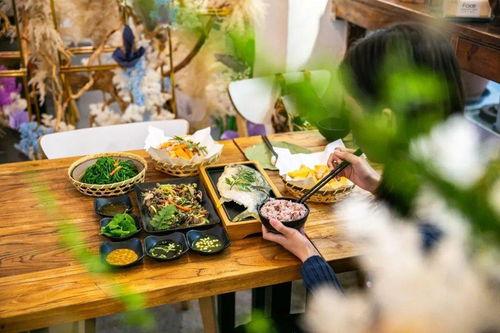 花店吃瓜视频,揭秘花店日常趣事