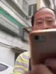 吃瓜掉头的视频,太魔性了！