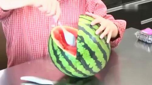 简单吃瓜人怎么画视频讲解,轻松上手绘制趣味视频