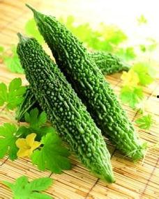 吃凉瓜搞笑视频,夏日清凉一夏，笑料横生！