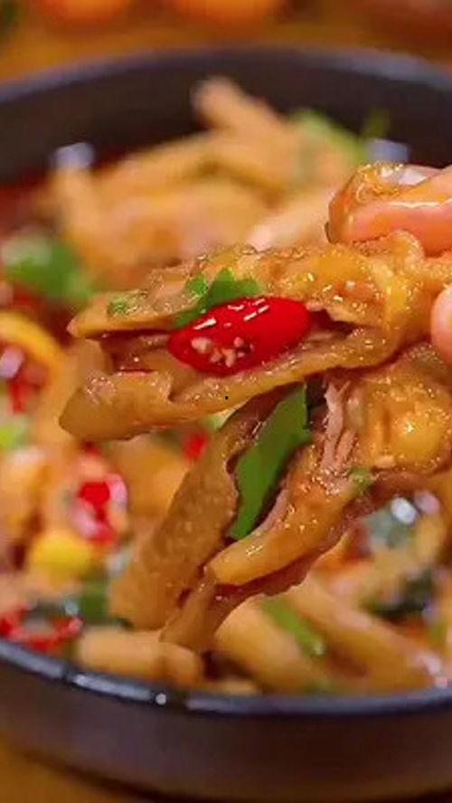 吃酸辣鸡瓜视频,酸辣鲜香，夏日解暑佳肴