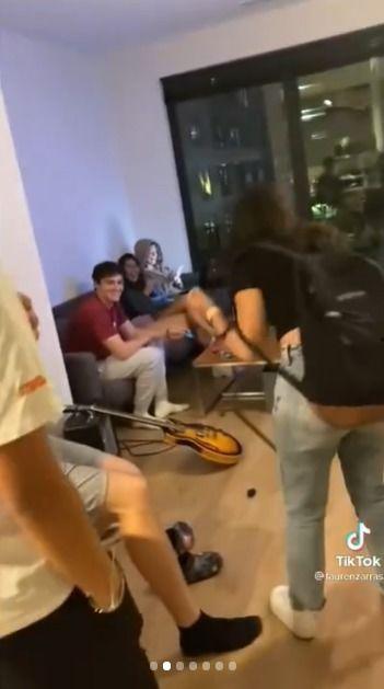 抖音曝光的吃瓜视频,吃瓜视频背后的惊人真相