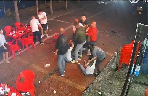 唐山打人吃瓜群视频最新,网络“吃瓜”群视频揭露暴力冲突全貌