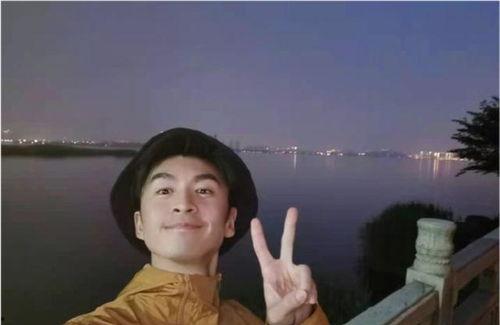 黄子韬明星吃瓜视频大全,趣味瞬间尽收眼底