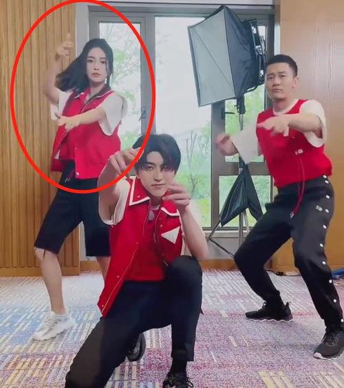 宋雨琦吃瓜视频大全集,揭秘娱乐圈幕后故事