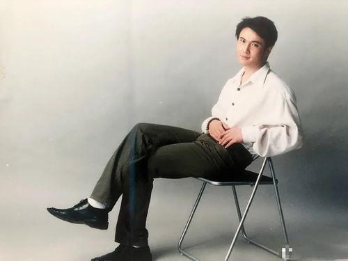 老头看沈腾吃瓜视频,老头目睹沈腾吃瓜视频，笑料百出