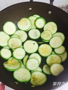 小包瓜怎么吃才好吃呢视频,轻松解锁最佳食用方法